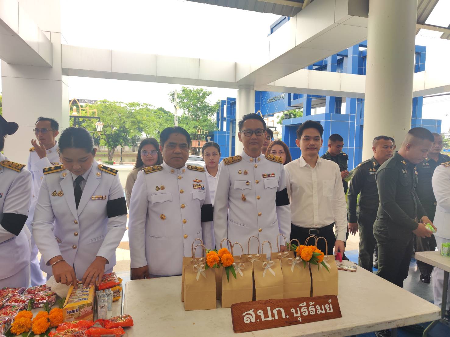 title - วันที่ 13 กรกฎาคม 2569 นายประเสริฐ กาญจนเกียรติกุล ปฏิรูปที่ดินจังหวัดบุรีรัมย์ พร้อมด้วยเจ้าหน้าที่ ส.ป.ก.บุรีรัมย์ ร่วมกิจกรรมวันคล้ายวันประสูติ พระเจ้าวรวงศ์เธอ พระองค์เจ้าโสมสวลี กรมหมื่นสุทธนารีนาถ จังหวัดบุรีรัมย์ ปี 2569